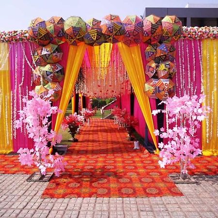 Mannat Haveli Hotel Kurukshetra Eksteriør billede