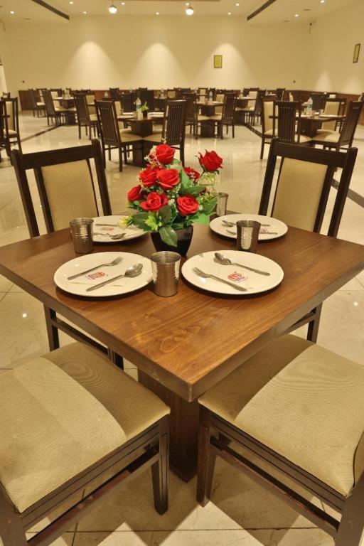 Mannat Haveli Hotel Kurukshetra Eksteriør billede